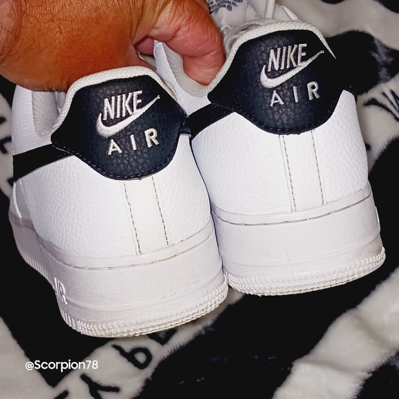 Nike AirForce 1 '07 Streetwear Shoes Size 11.5 for Men - Picture 6 of 12